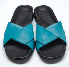 Strive Orthotic sandals for